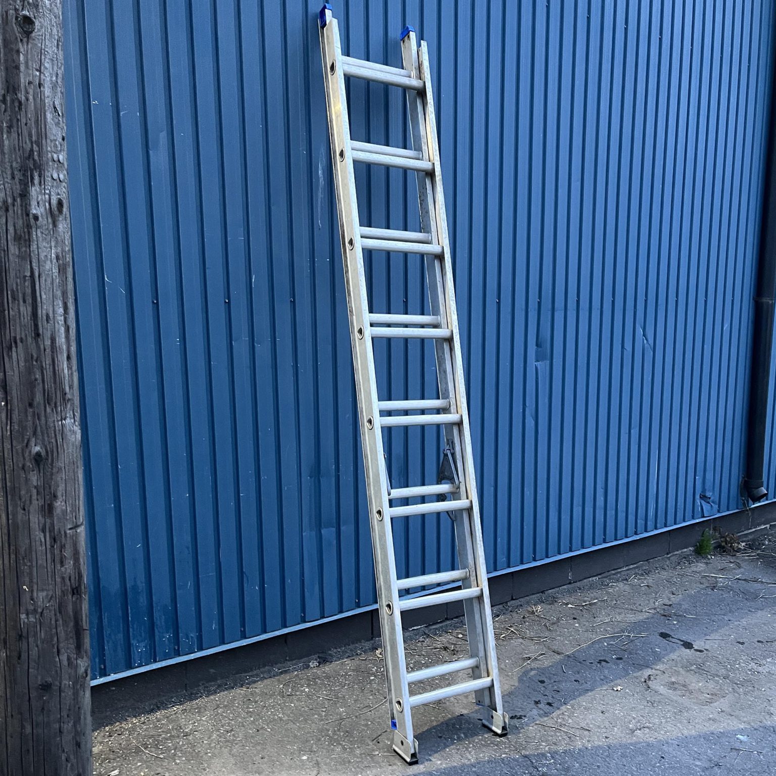 16-foot-aluminum-extension-ladder-otl-webstore