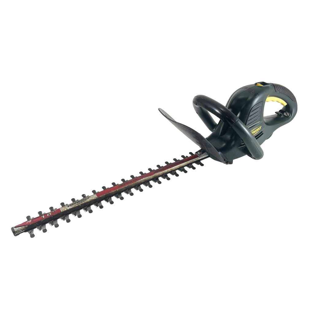 18″ Yardworks Hedge Trimmer OTL store