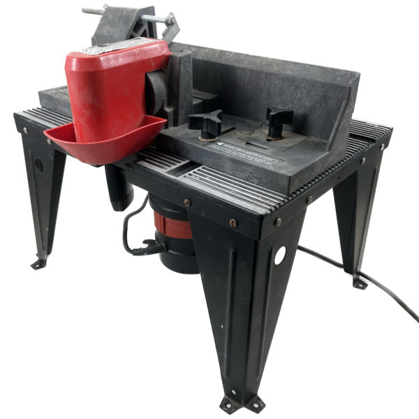 Craftsman Router Table with Router - Image 3