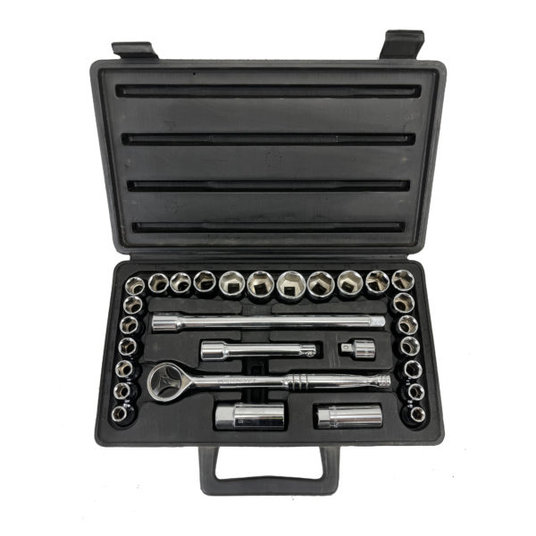 Mastercraft 29 Piece Metric & SAE Socket Wrench Set