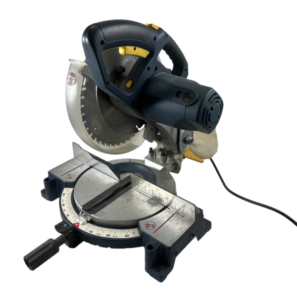 Mastercraft  10" Compound Miter Saw - Image 2