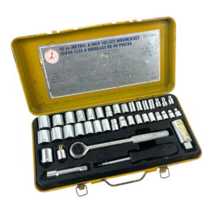 Metric & Inch Socket Wrench Set (40 Piece)