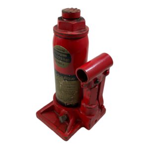 [Canadian Tire] 4 Ton Hydraulic Bottle Jack (w/o Lever)
